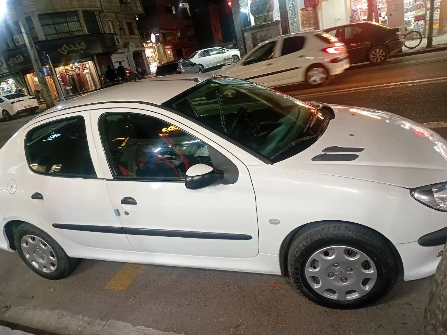 پژو sd v8 1394|خودرو سواری و وانت|رشت, یخسازی|دیوار