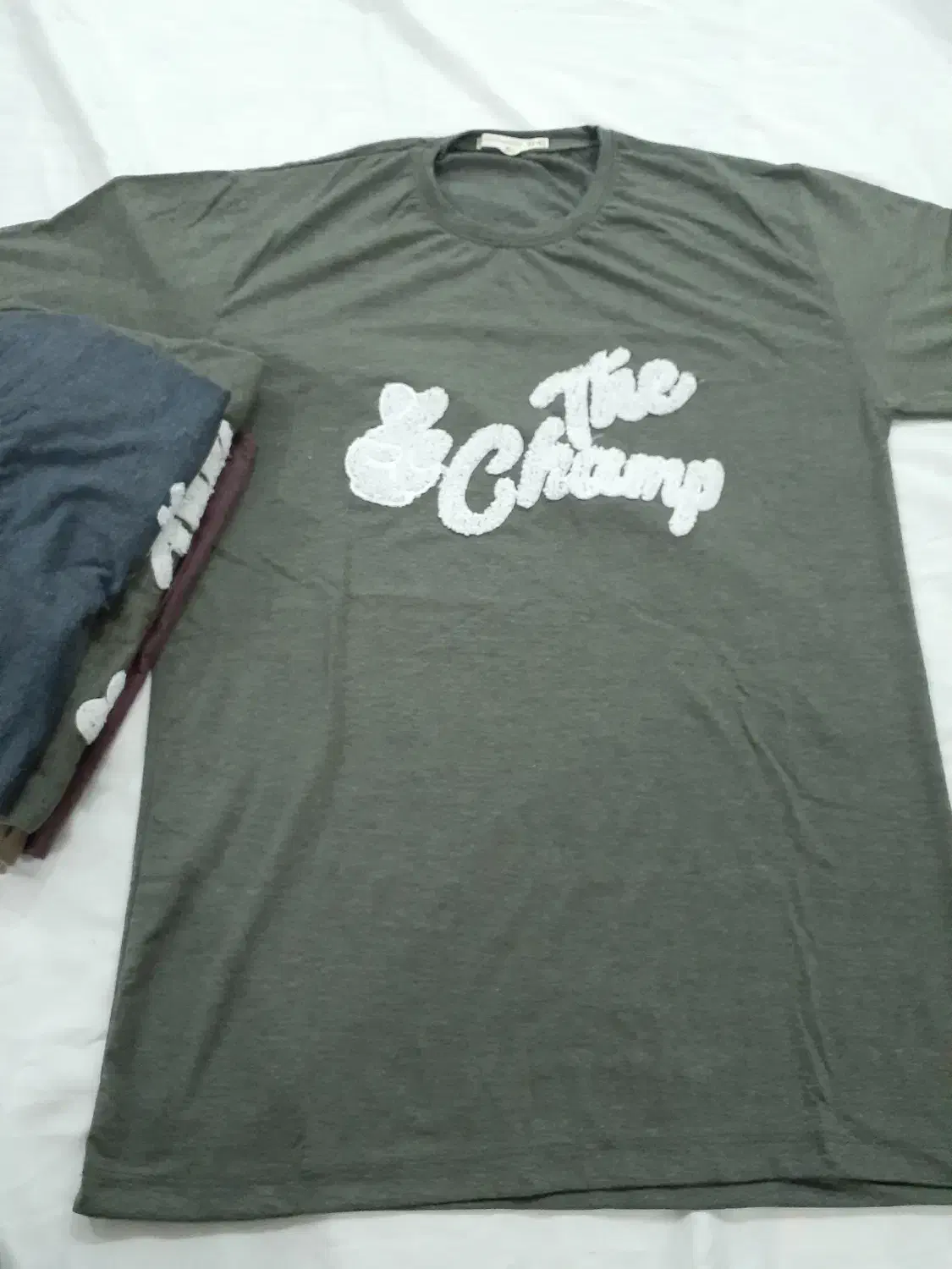 تیشرت|لباس|رشت, پیرسرا|دیوار