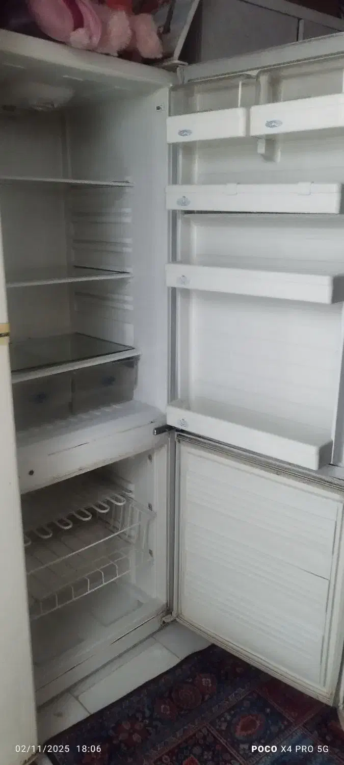 یخچال فریزرسینجر فقط فریزر روشن میشه گازلازم|یخچال و فریزر|نوشهر, |دیوار