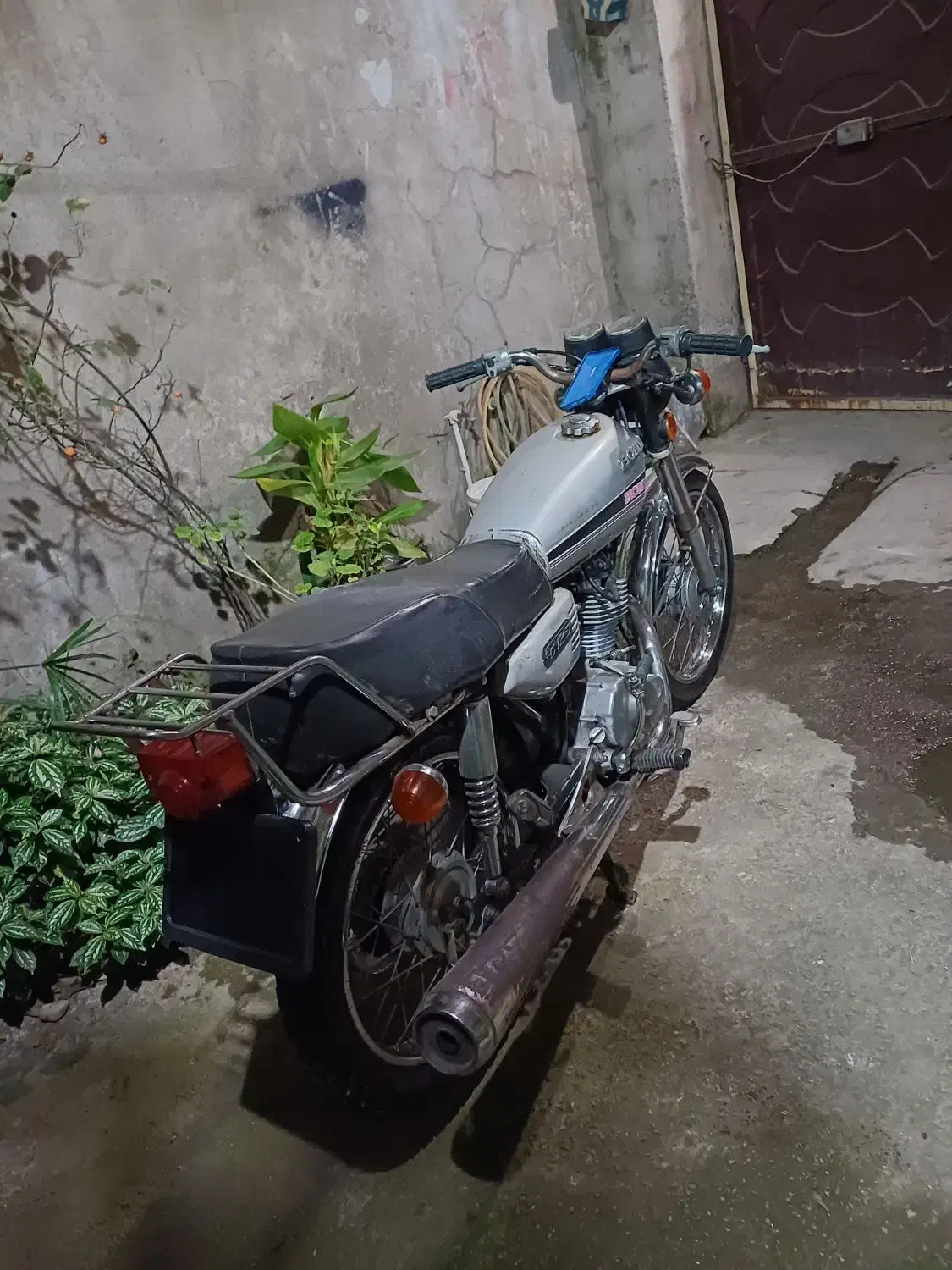 متور هندا ۸۶ مدارک کامل|موتورسیکلت|رشت, جانبازان|دیوار