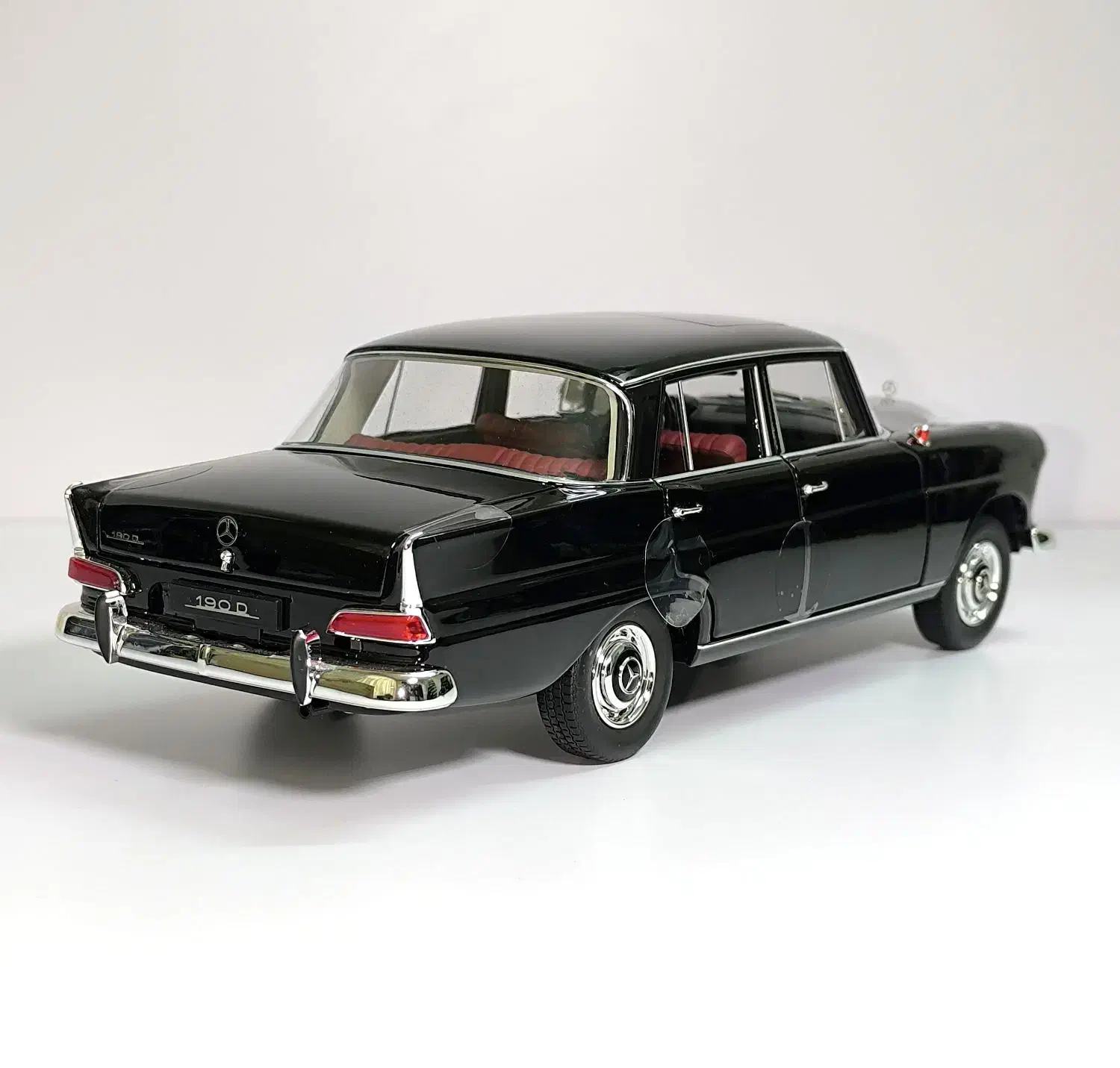 ماکت مرسدس بنز 190D لیمیتد 500 عددی مقیاس 1/18|اسباب‌‌بازی|تهران, آرژانتین|دیوار