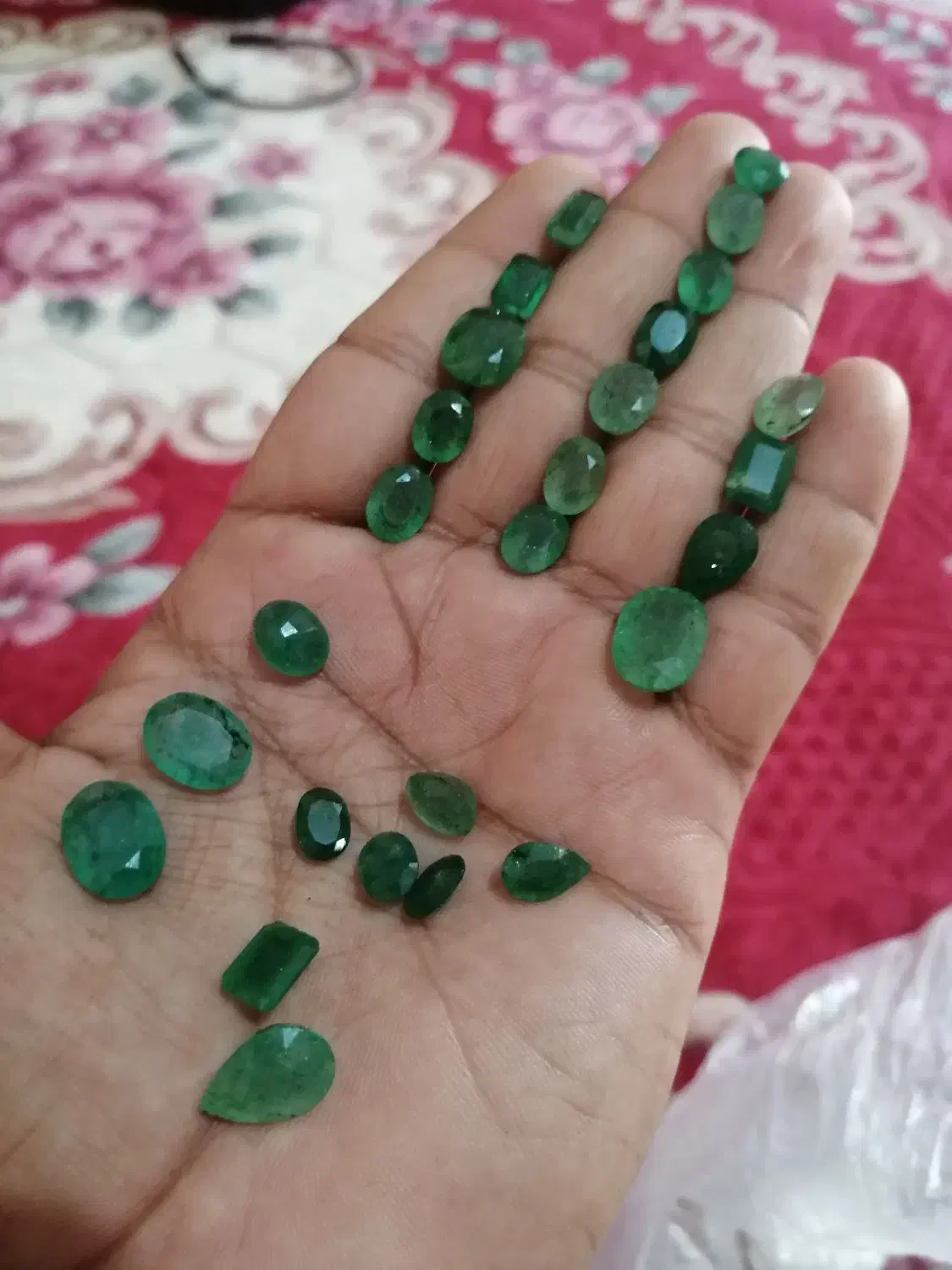 نگین جواهراتی انگشتر|جواهرات|قم, کلهری|دیوار