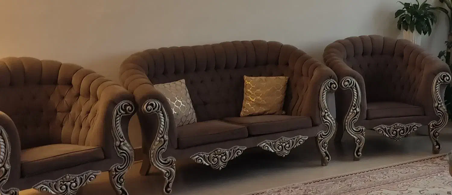 مبل ۷ نفره چستر|مبلمان خانگی و میز عسلی|رشت, کوی مهر|دیوار