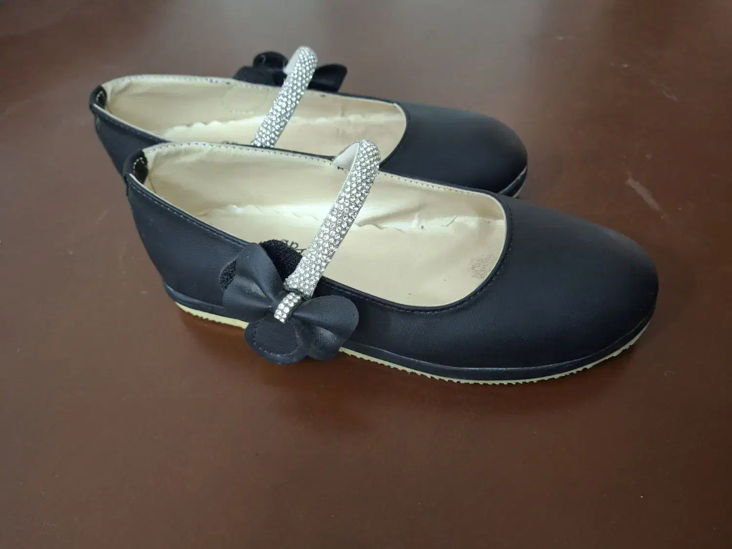 کفش دخترانه سایز 34|کیف، کفش، کمربند|دامغان, |دیوار