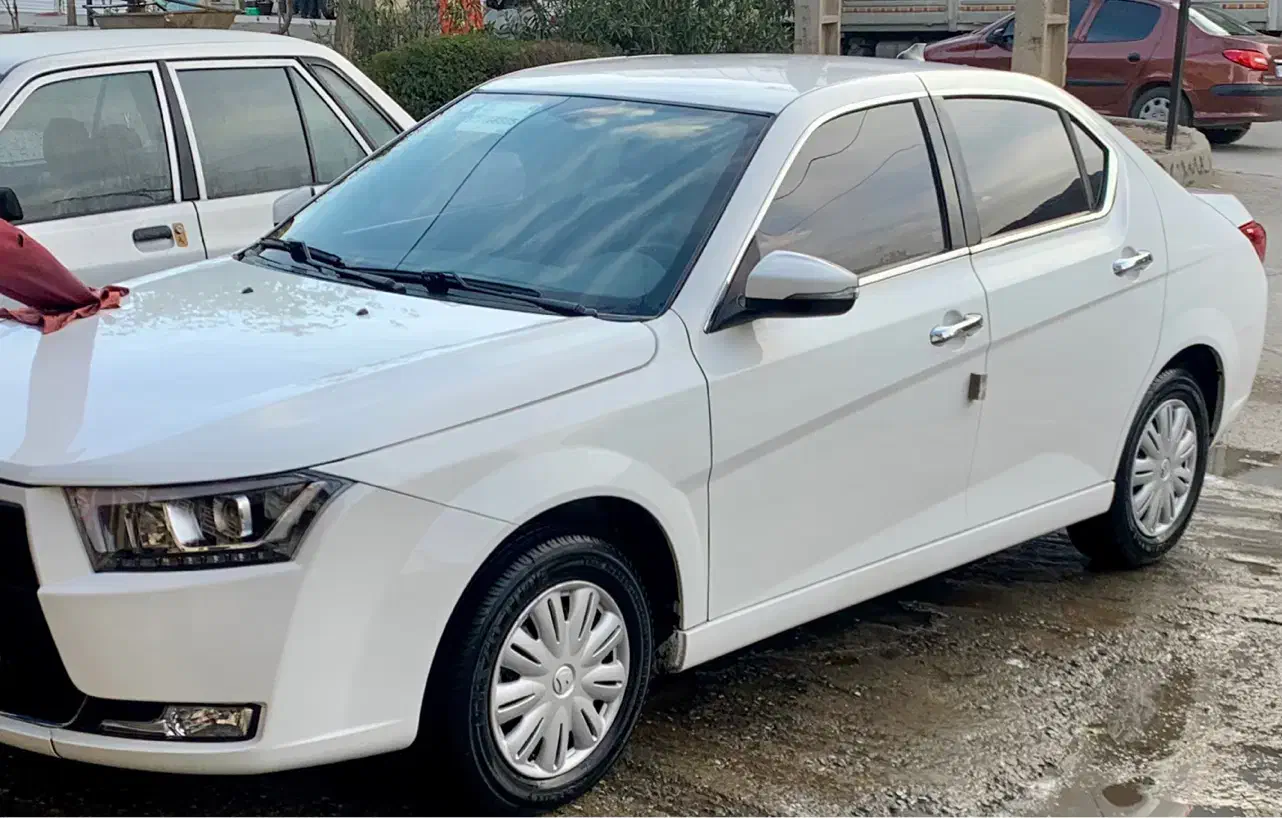 دنا بورسی۱۴۰۴سفید بدون رنگ|خودرو سواری و وانت|خرمآباد, |دیوار