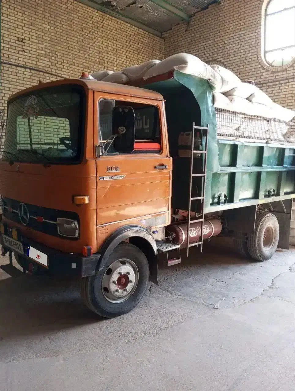 خاور کمپرسی ۸۰۸ تمیز سالم|خودرو سنگین|کاشان, شهرک صنعتی کویر|دیوار