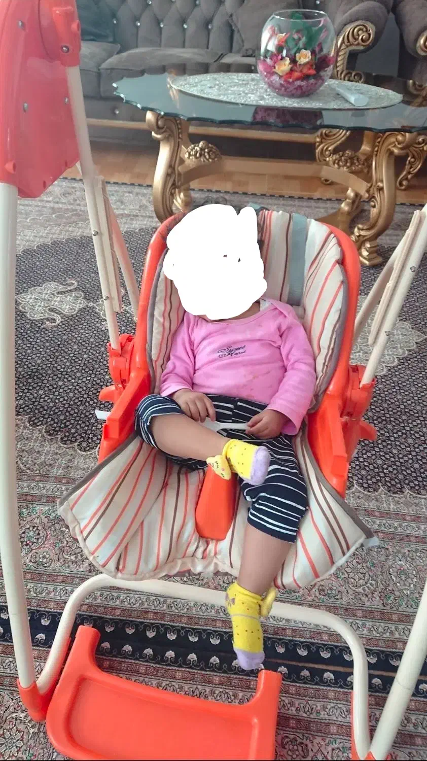 تاب و صندلی غذا|کالسکه و لوازم جانبی|همدان, |دیوار