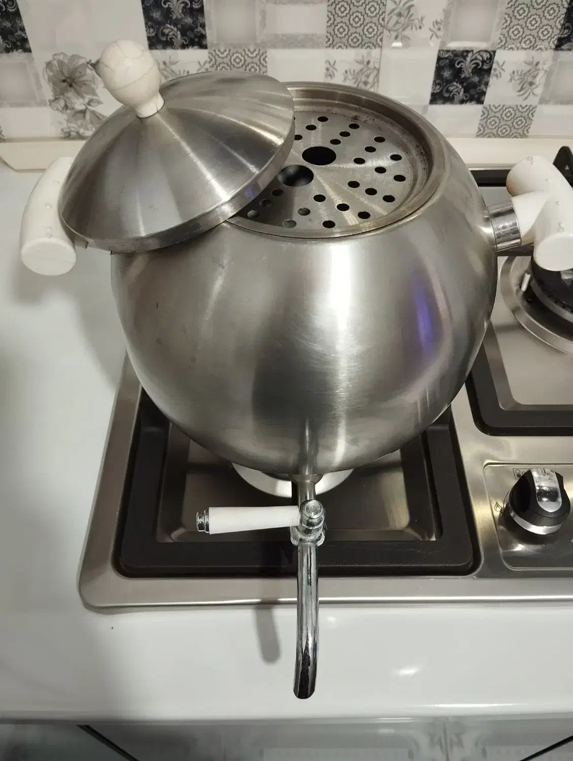 کتری استیل تقریبا 7 لیتری|سماور، چای‌ساز، قهوه‌ساز|نورآباد, |دیوار