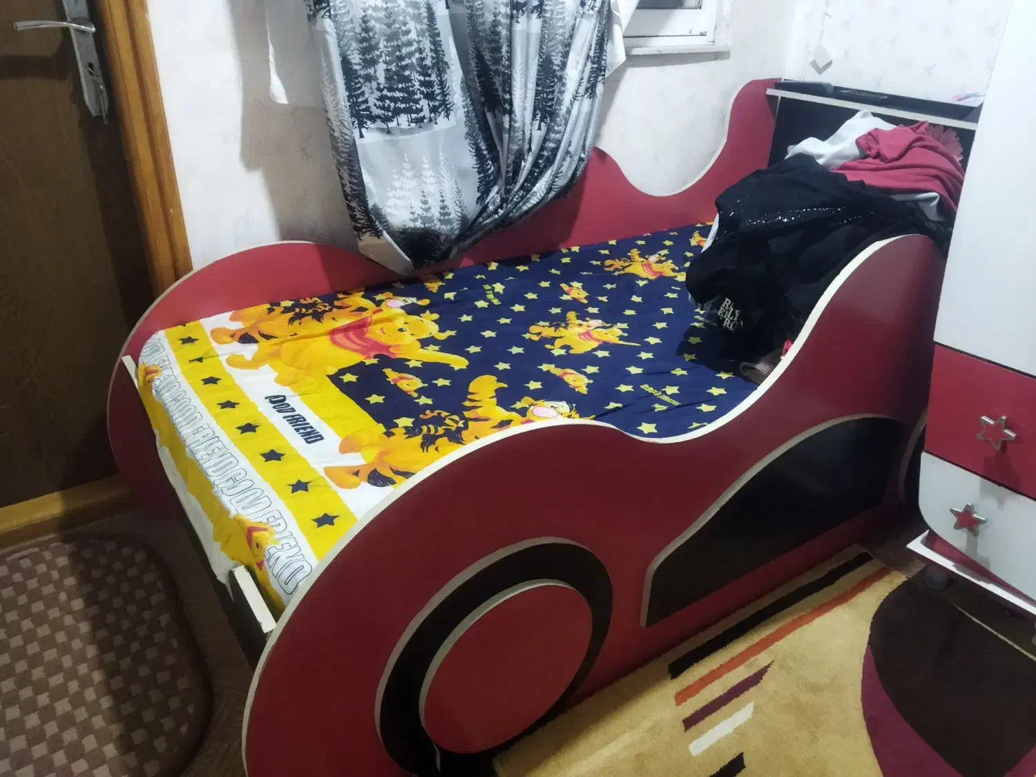 کمدوتخت نوجوان|تخت و سرویس خواب|لاهیجان, کوی خزر|دیوار