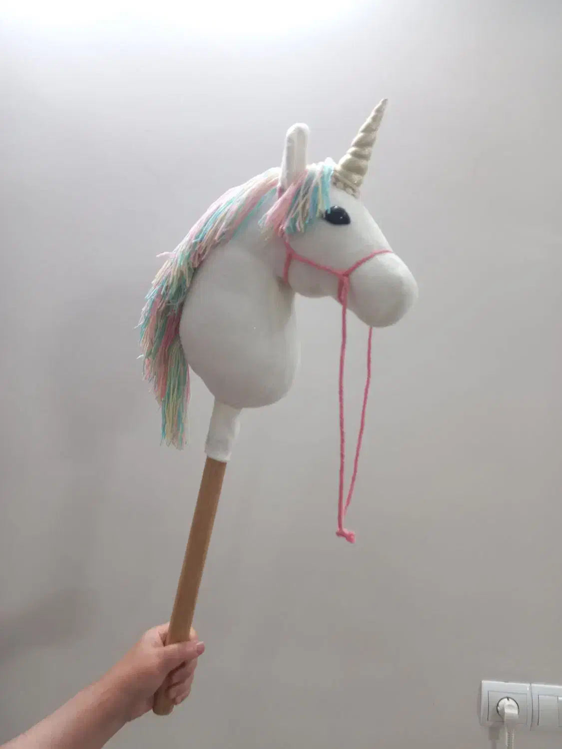 اسب تک شاخ با دسته چوبی|اسباب‌‌بازی|ری, دولت‌آباد|دیوار