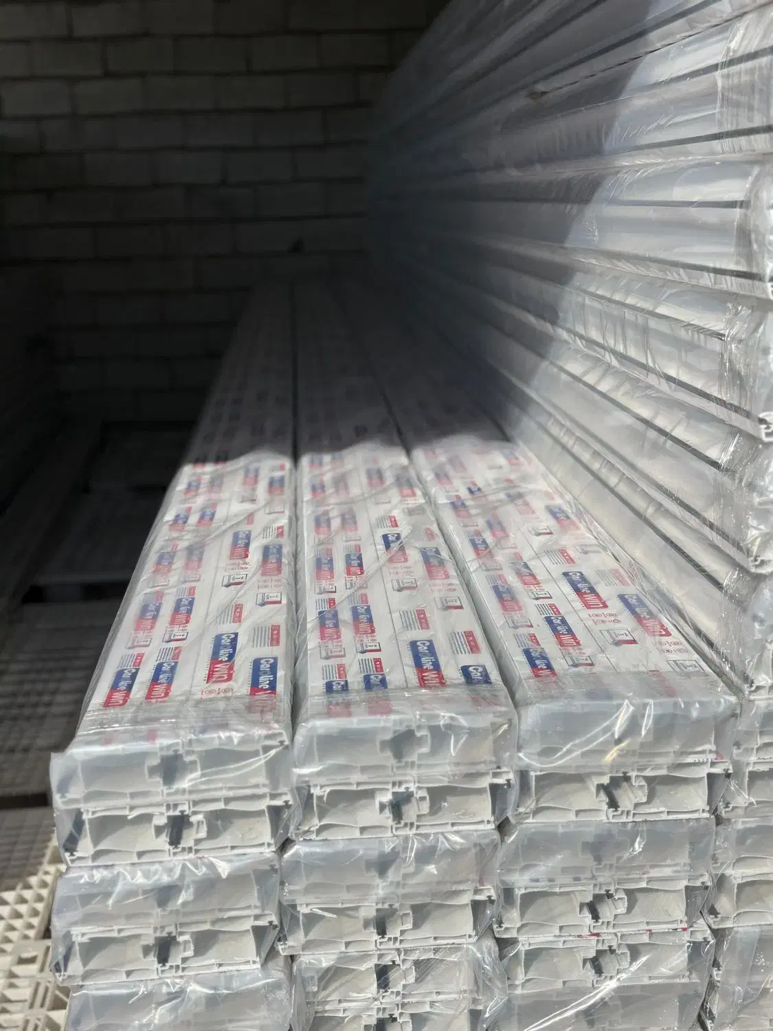 شاگرد درب و پنجره پی وی سی‌شوط|استخدام صنعتی، فنی، مهندسی|شوط, |دیوار