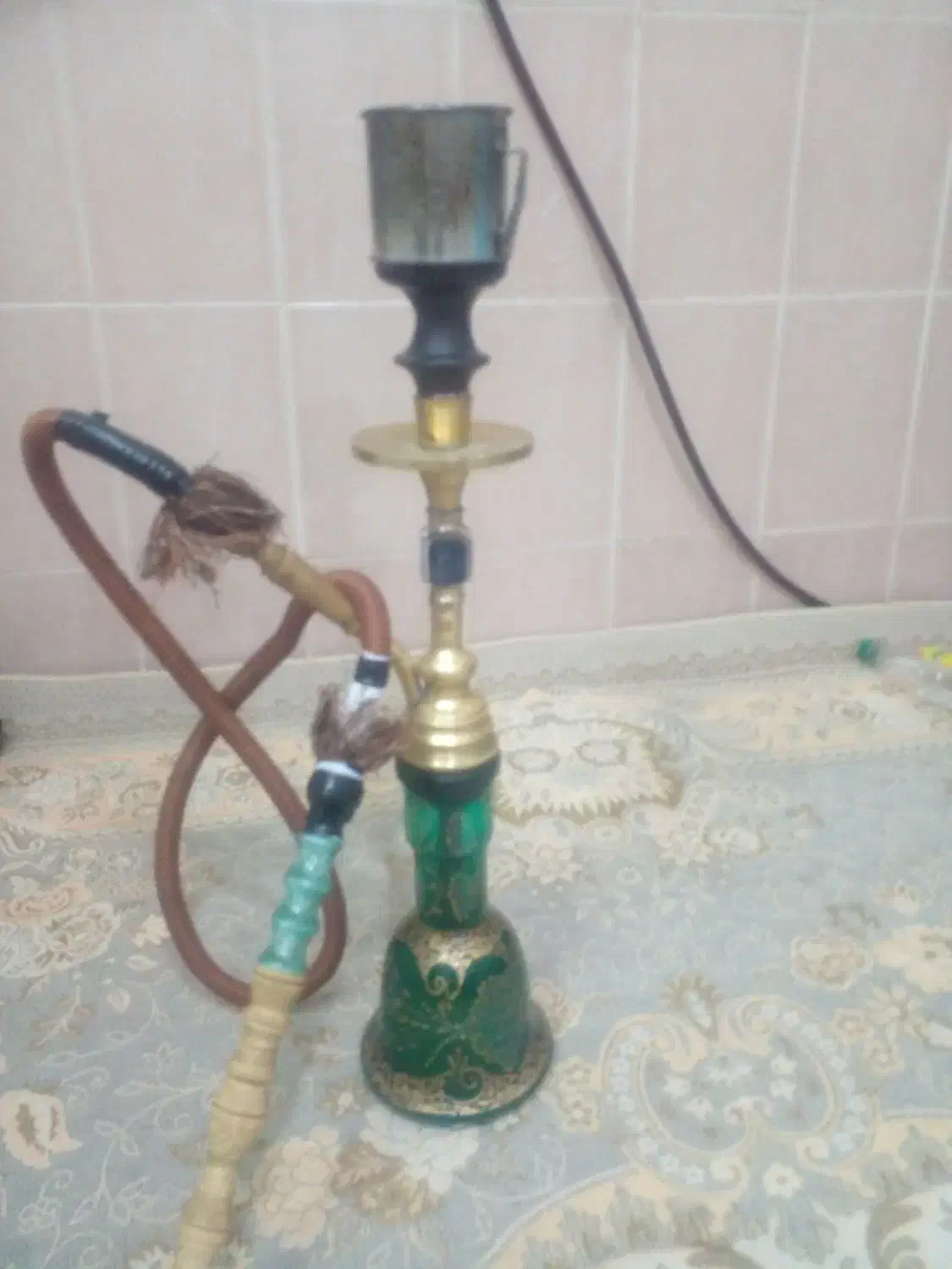 سلام یک قلیان عالی جنسش بروش هست|صنایع دستی و سایر لوازم تزئینی|مرند, |دیوار