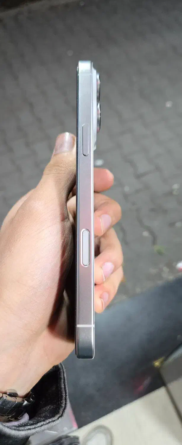 iphone 16 pro max 512 GB دوماه کارکرده|موبایل|مرند, |دیوار