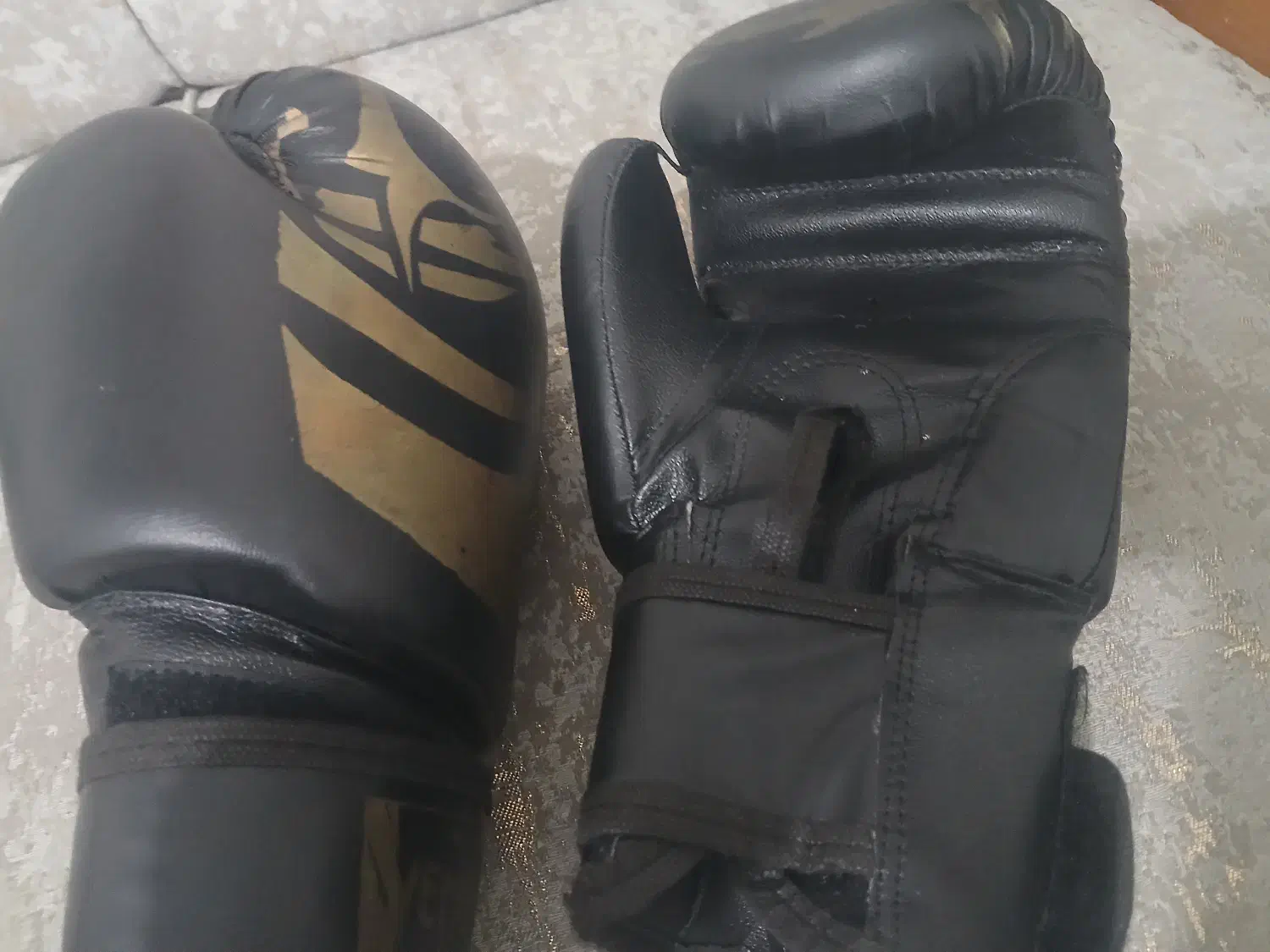 دستکش ونوم|تجهیزات ورزشی|شیراز, پودنک|دیوار