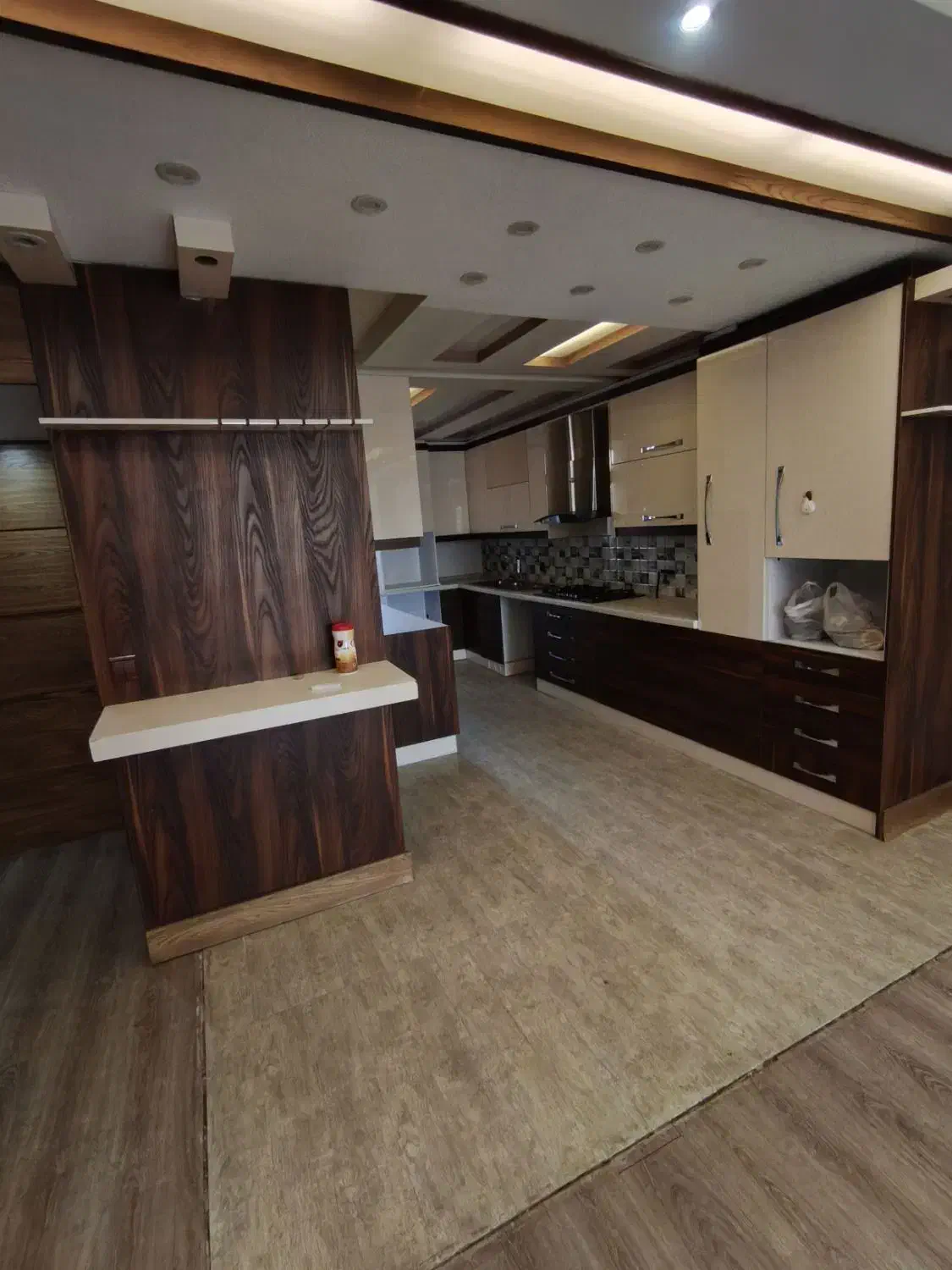 شاهکار نور و نقشه بهترین موقعیت فیض۱۳۳ متر ۳ خواب)|فروش آپارتمان|اصفهان, فیض|دیوار