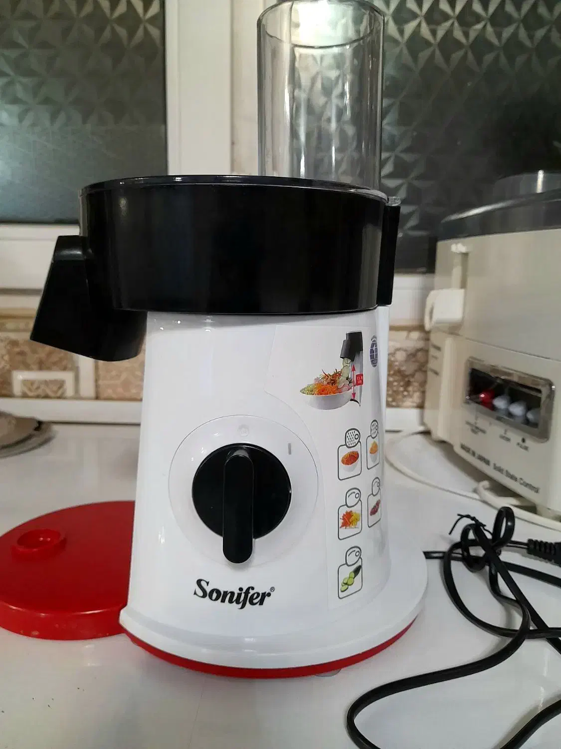 سالاد ساز Sonifer‌ SF-5505. ‌سونیفر|خردکن، آسیاب، غذاساز|تهران, شهرک ولیعصر جنوبی|دیوار