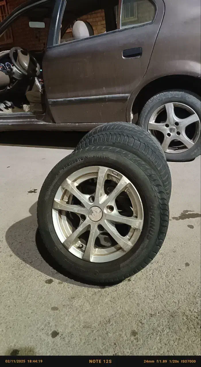 رینگ و لاستیک|قطعات یدکی و لوازم جانبی|پاوه, |دیوار