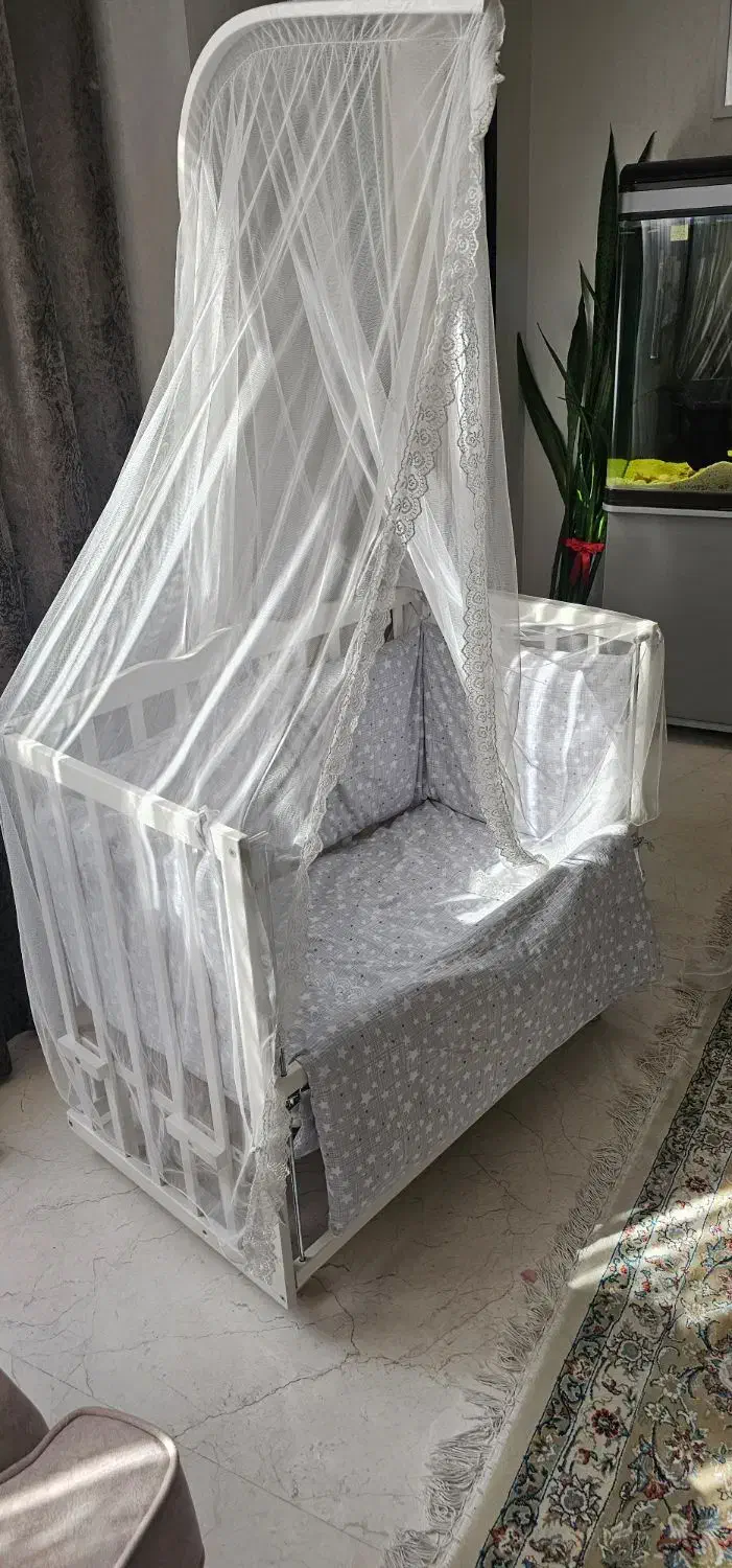 تخت کودک|تخت و صندلی بچه|اصفهان, تخت فولاد|دیوار