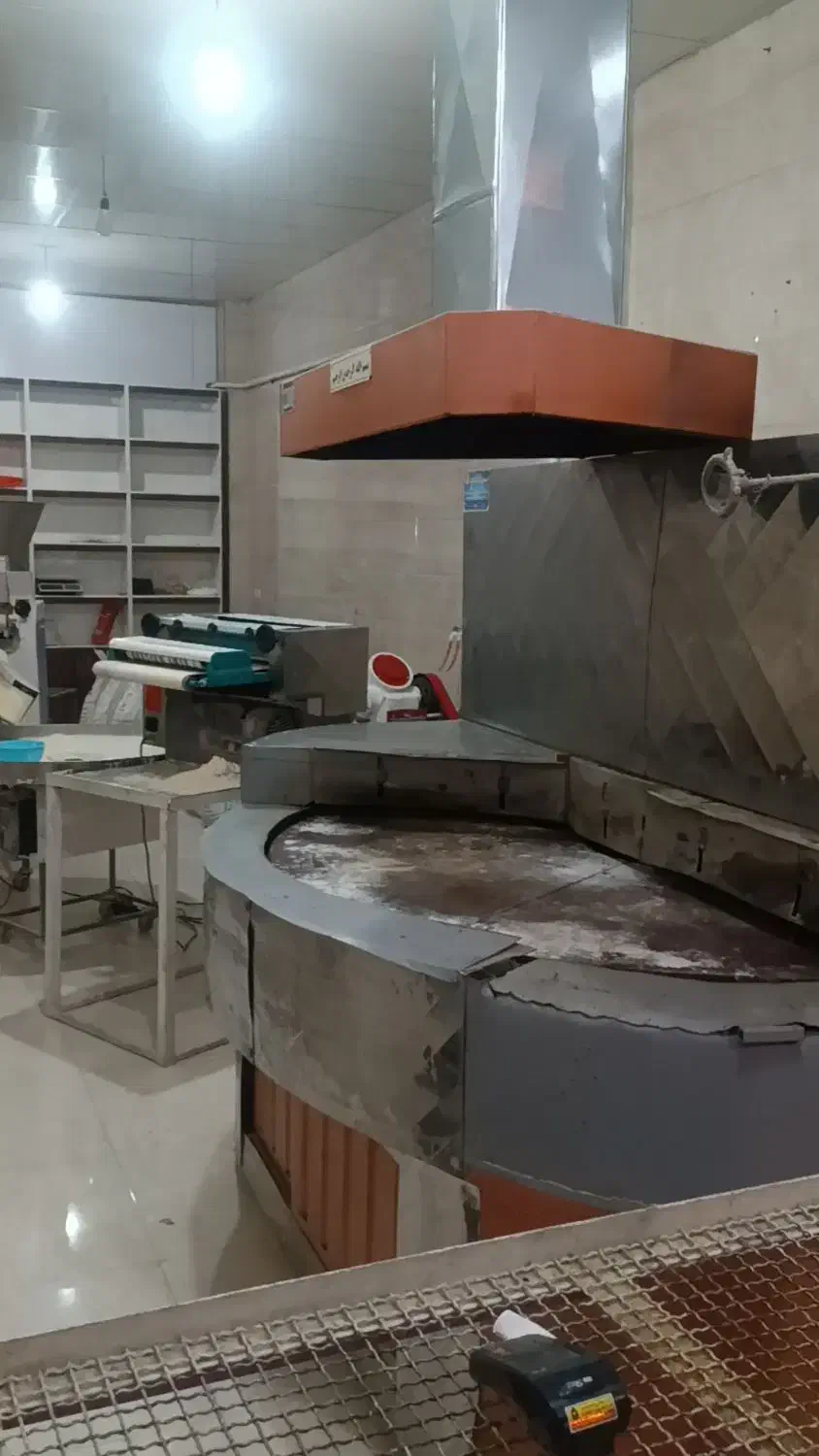 نانوایی آزاد پز|فروش مغازه و غرفه|لردگان, |دیوار