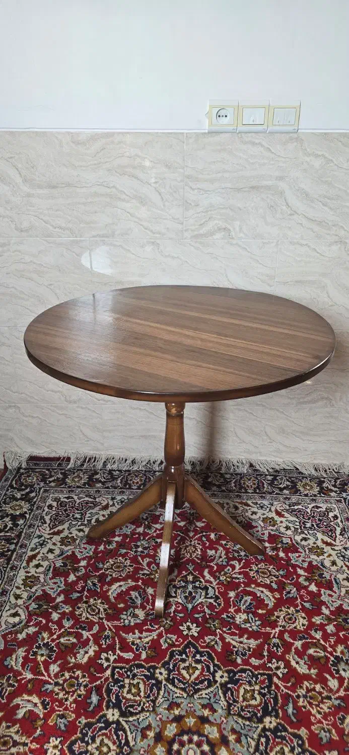 میز خاطره ( غذاخوری کوچک)|مبلمان خانگی و میز عسلی|یزد, |دیوار