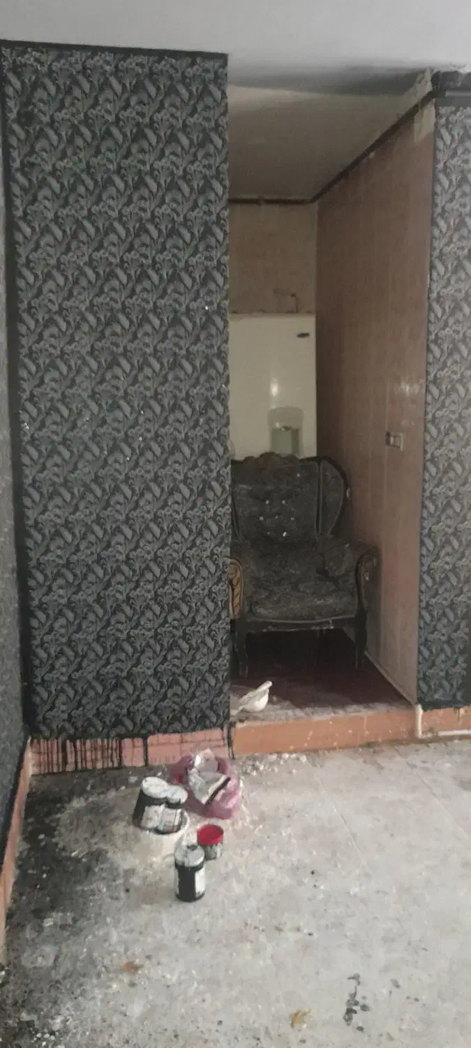 رنگ کاری ساختمان وطرح کاغذ دیواری|خدمات پیشه و مهارت|خرم‌آباد, |دیوار