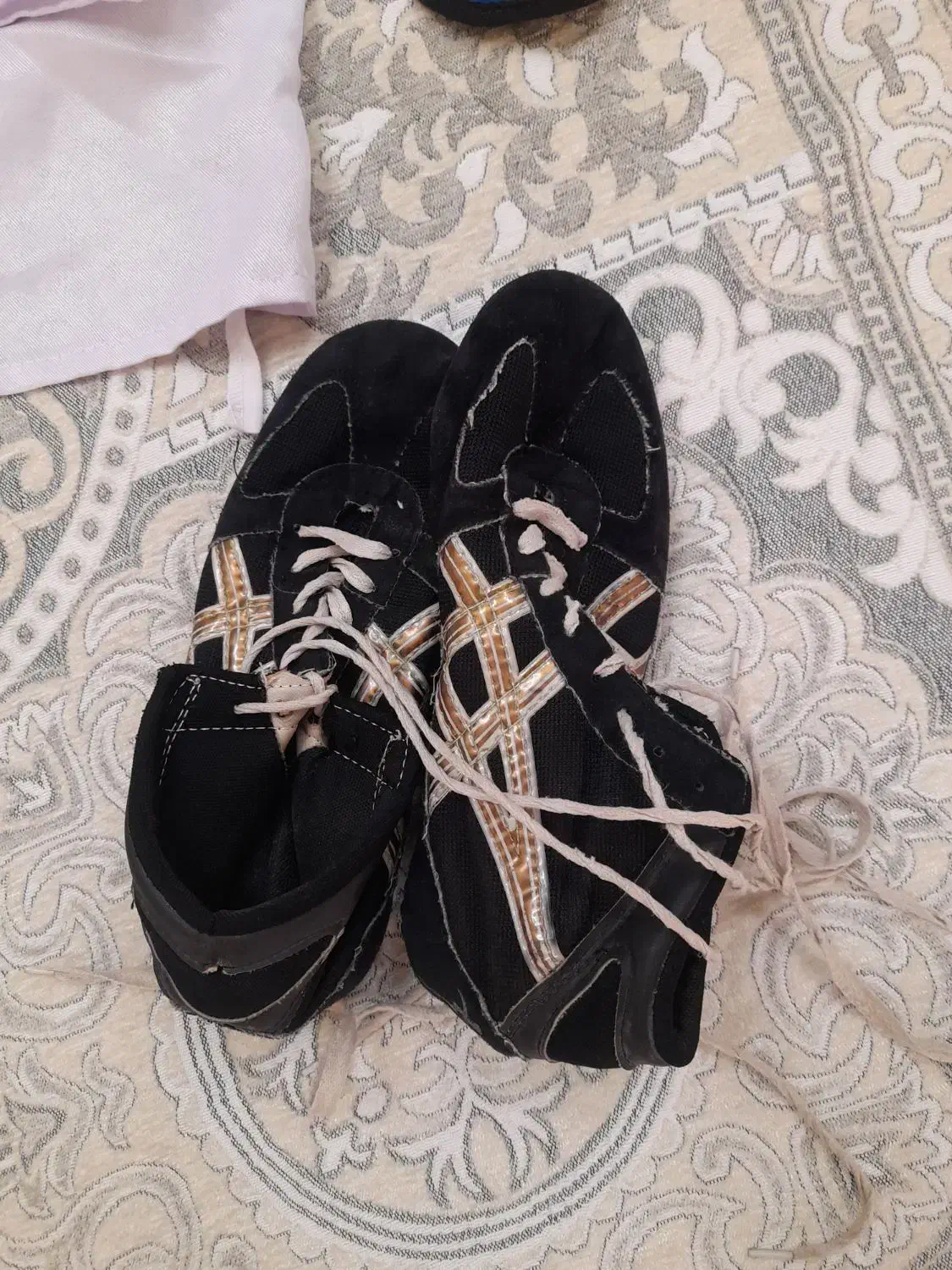 کفش‌کشتی‌دمپای|کیف، کفش، کمربند|کرمانشاه, |دیوار