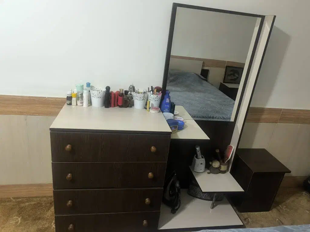 میز توالت|آرایشگاه و سالن‌های زیبایی|بندر ماهشهر, |دیوار