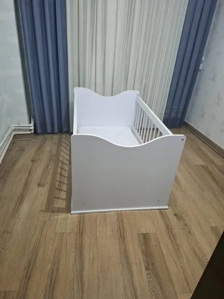 تخت کودک بین ۳ تا ۵ سال همراه با تشک طبی|تخت و سرویس خواب|تبریز, |دیوار