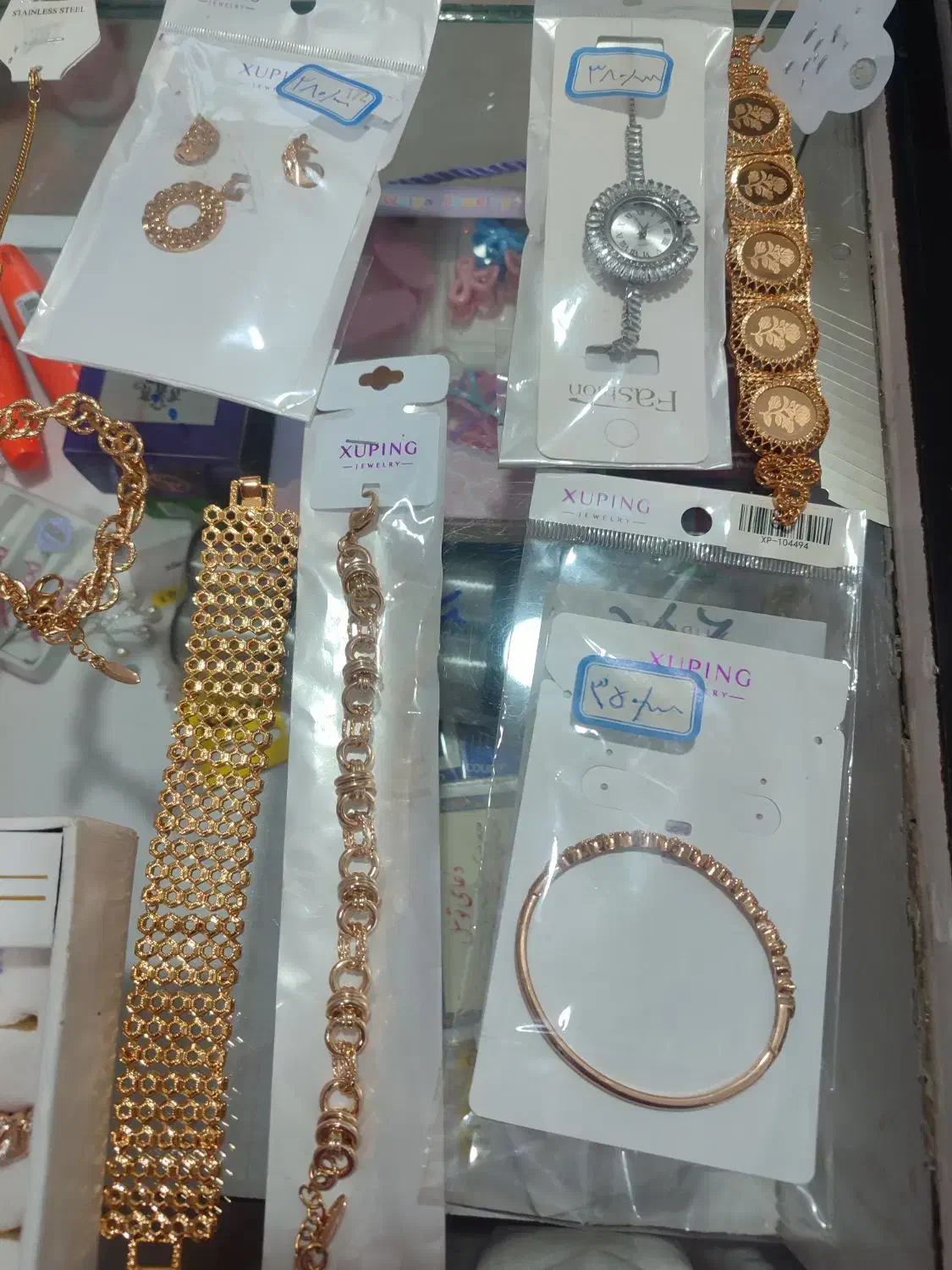 بد لیجات ارزون به مناسبت روز مادر|بدلیجات|نورآباد, |دیوار