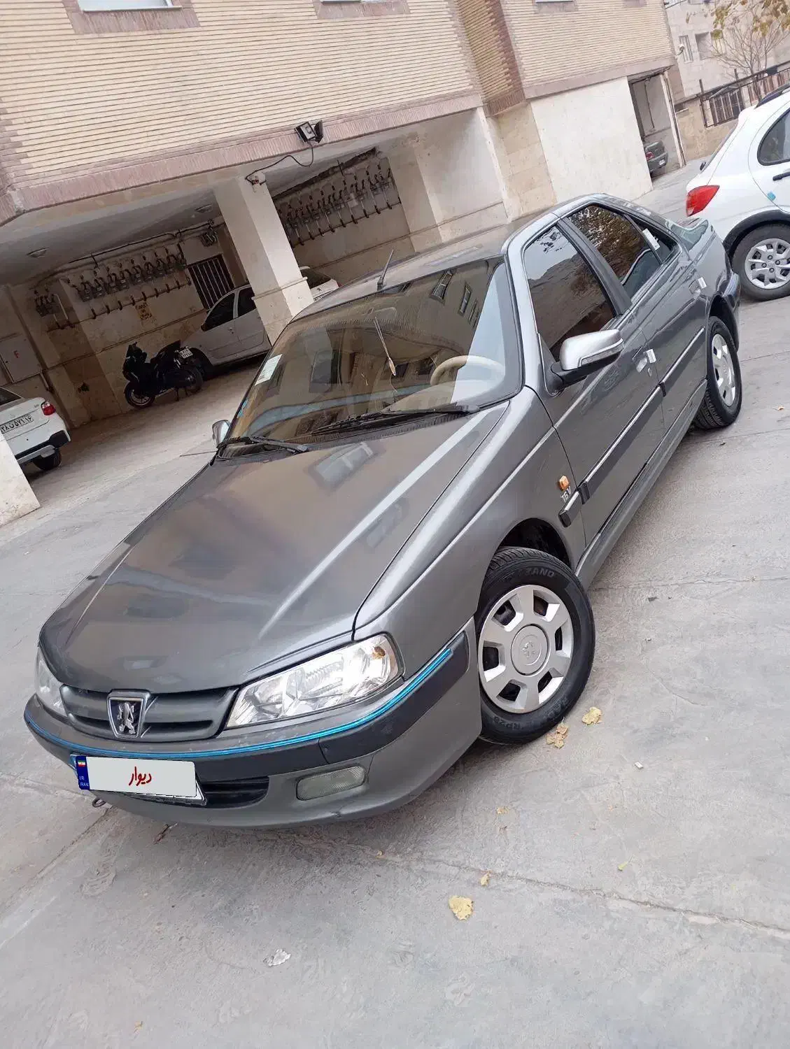 پژو پارس سال مدل ۱۳۹۲|خودرو سواری و وانت|قم, پردیسان|دیوار