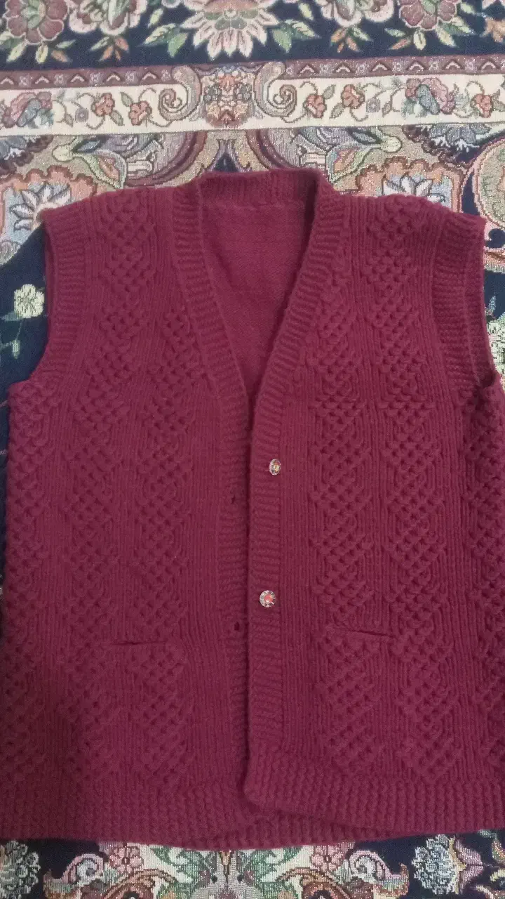 جلقه بافتی|لباس|خوی, |دیوار