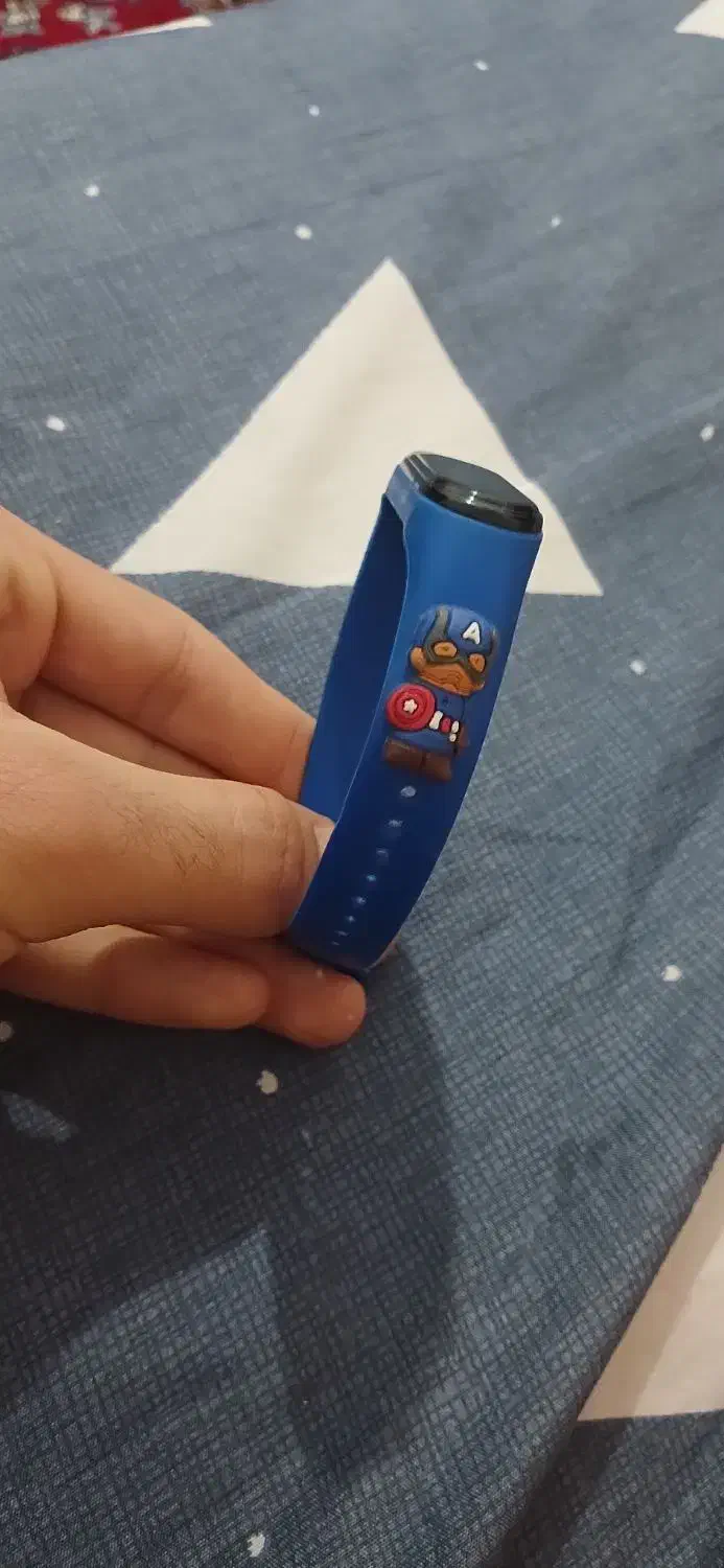 یه تعداد وسایل حراج|ساعت|ازنا, |دیوار