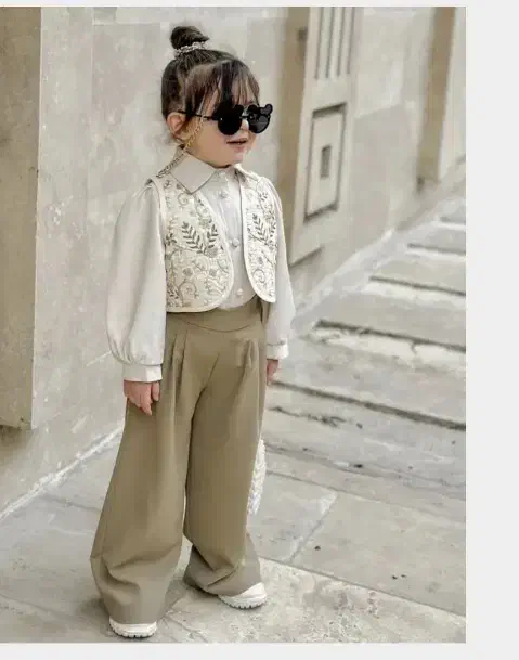 بچگانه|کفش و لباس بچه|زنجان, |دیوار