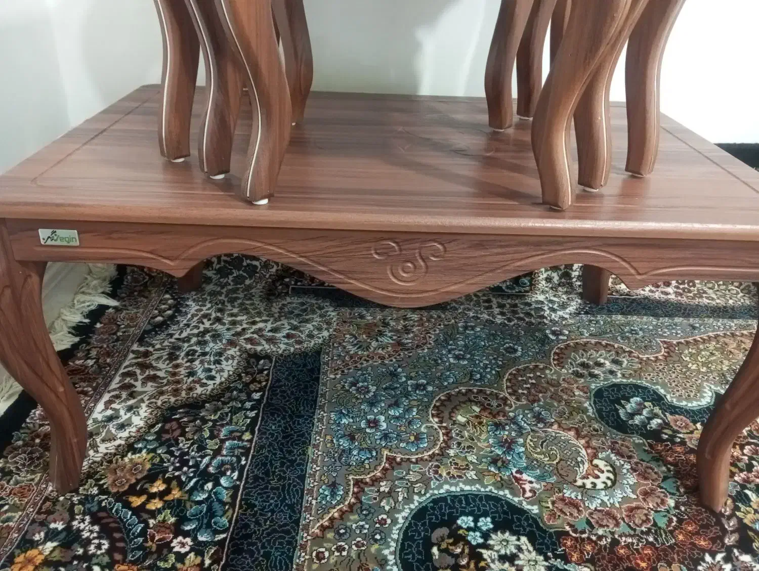 میز جلو مبلی همراه سه تا عسلی|مبلمان خانگی و میز عسلی|باقرشهر, |دیوار