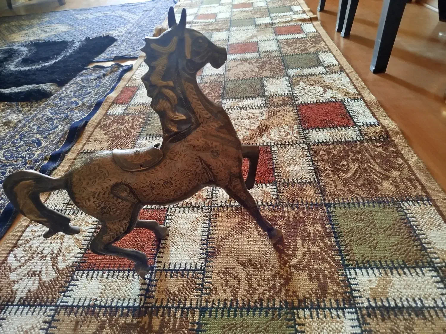 اسب برنز سیاه قلم 3میلیون پاش شکسته|مجسمه، تندیس، ماکت|تبریز, |دیوار