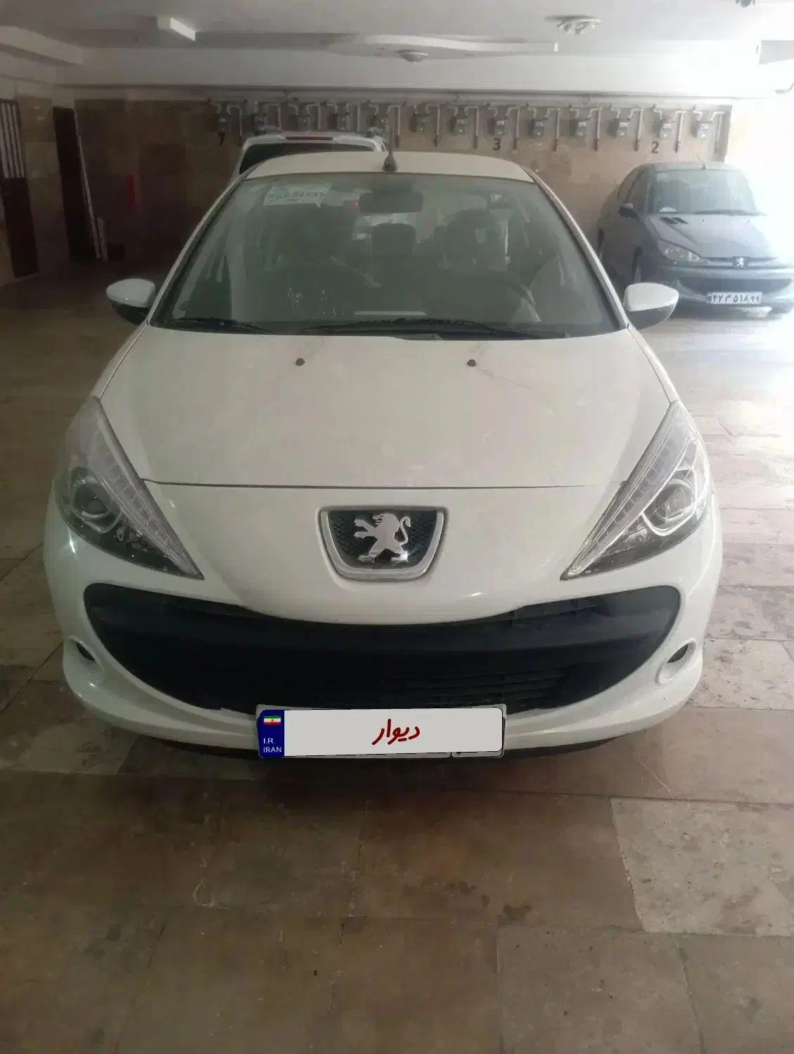 ۲۰۷ سقف فلز مدل ۱۴۰۳|خودرو سواری و وانت|اندیشه, شهرک مریم|دیوار