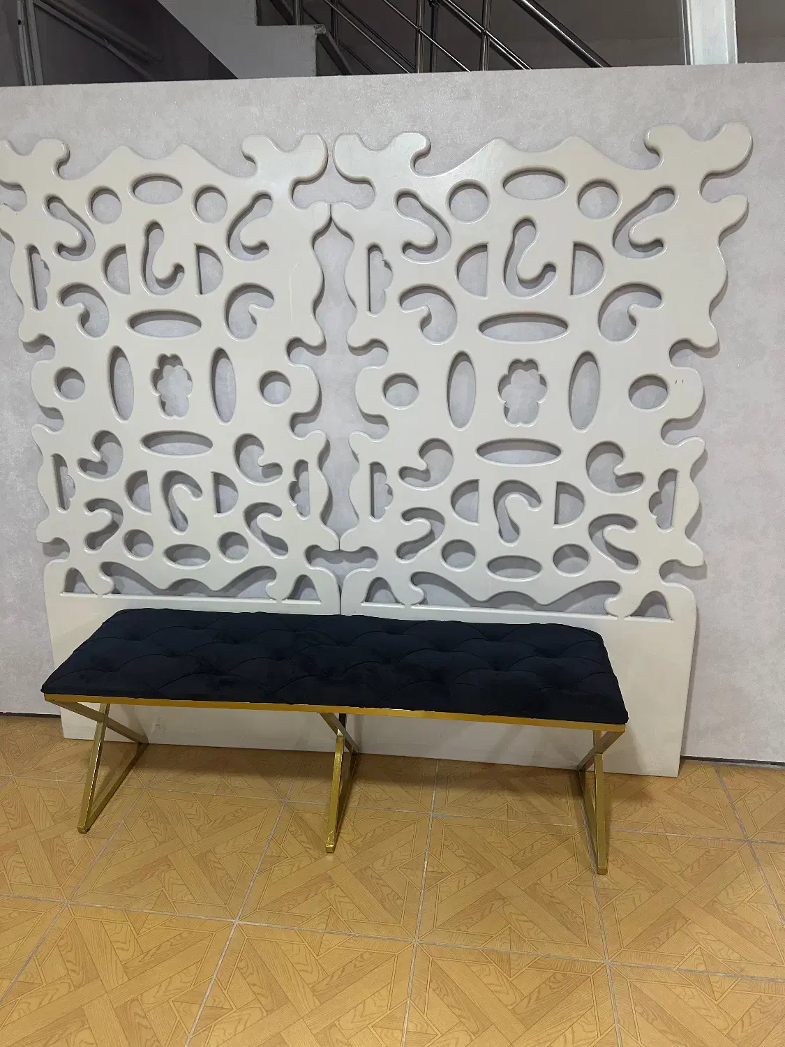 فروش وسایل مرکز ناخن بصورت یکجا|آرایشگاه و سالن‌های زیبایی|سلماس, |دیوار