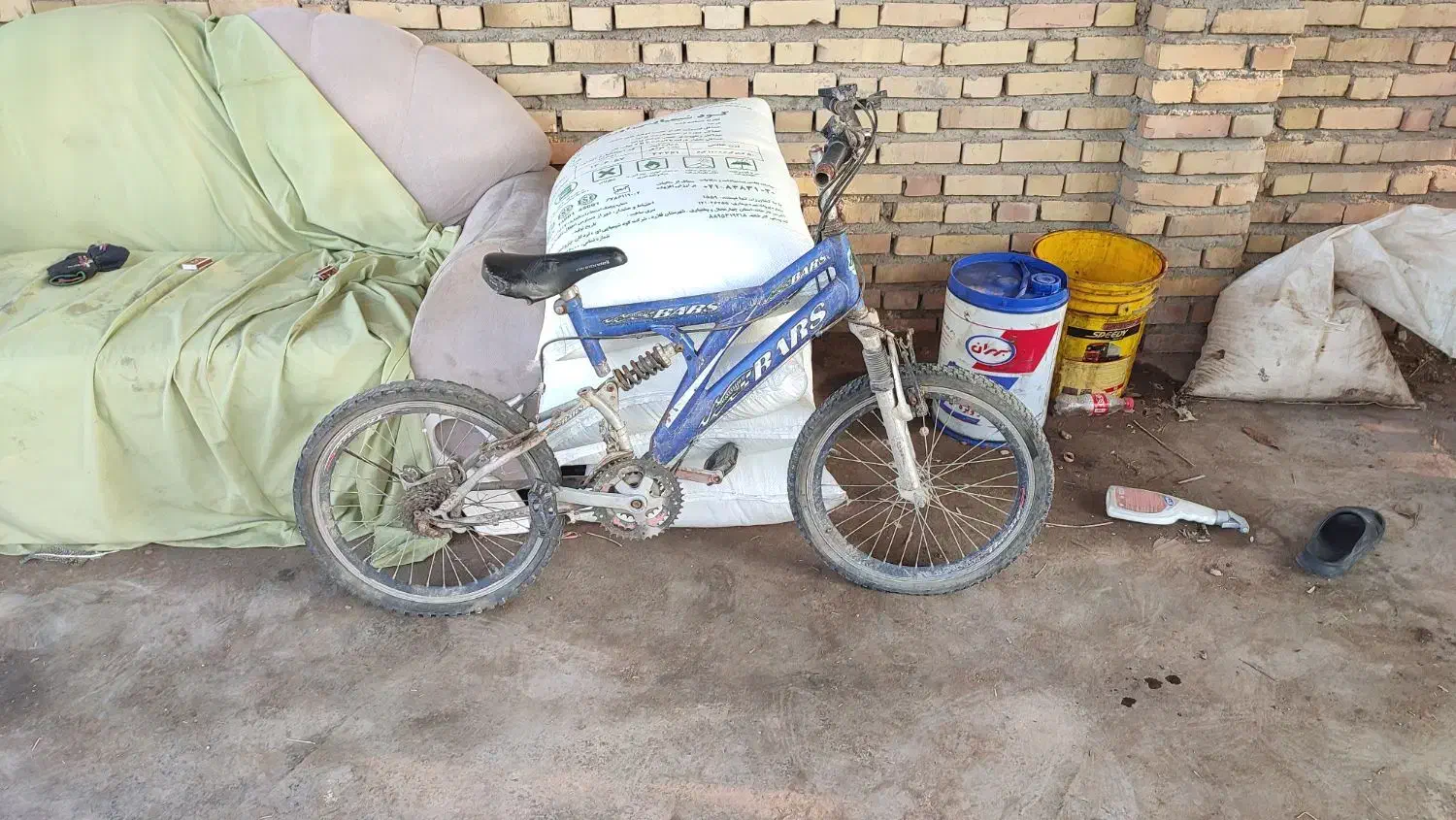 دوچرخه ۱۶ سالم دوچرخه ۲۰نیاز به تعمیر|دوچرخه، اسکیت، اسکوتر|گنبد کاووس, |دیوار