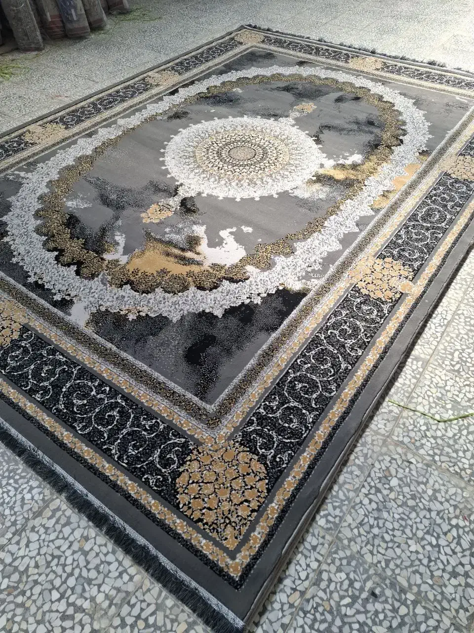 فرش سینا|فرش|کرج, شهرک جهان‌نما|دیوار