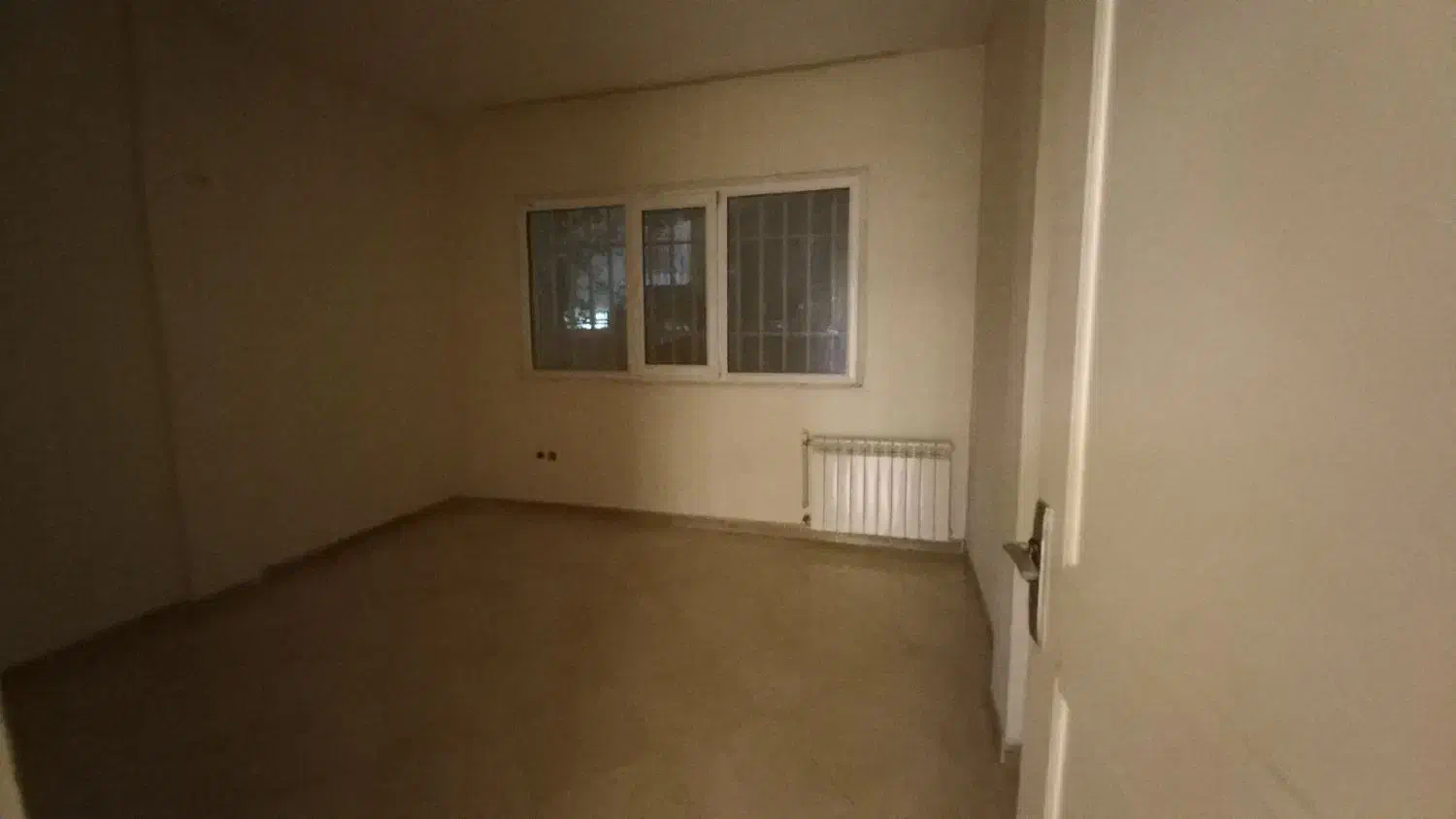 آپارتمان 120متر دو خواب تک واحدی