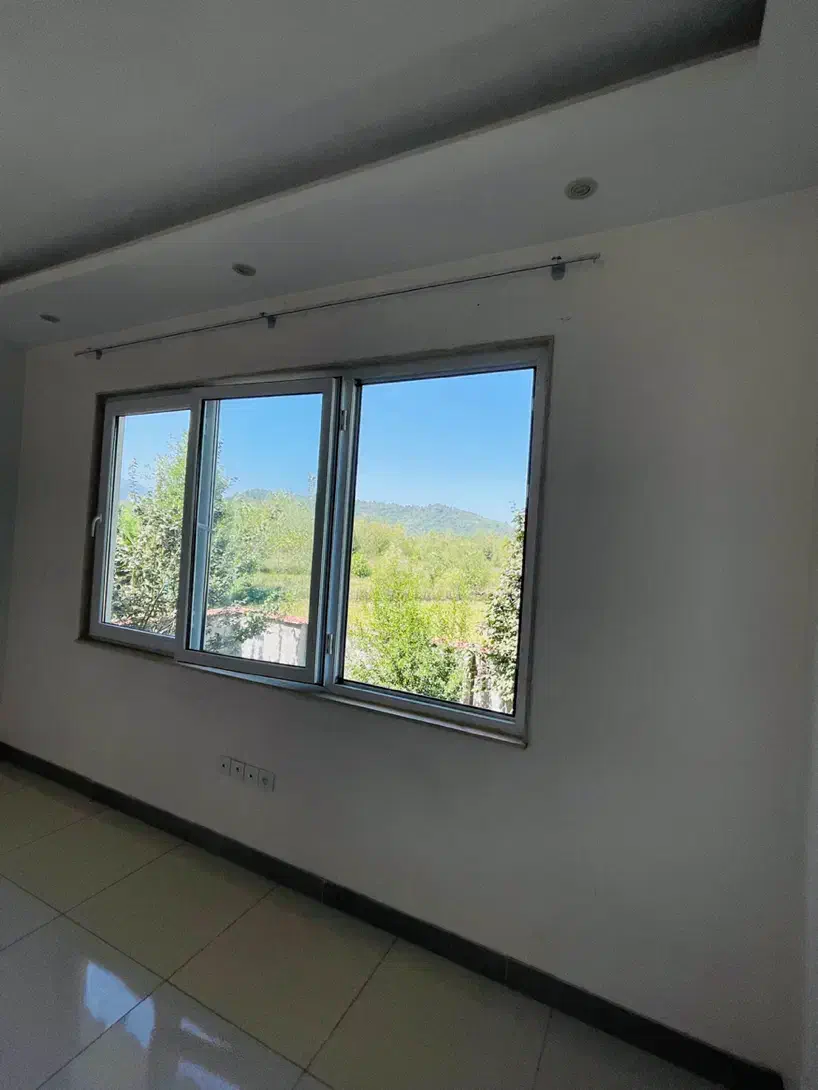 یک ویلا شیک فروش فوری|فروش خانه و ویلا|شفت, |دیوار