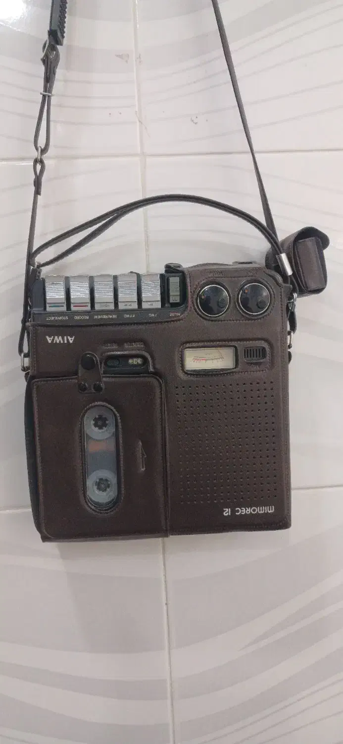 ضبط خبرنگاری آیوا|سیستم صوتی خانگی|سی‌سخت, |دیوار