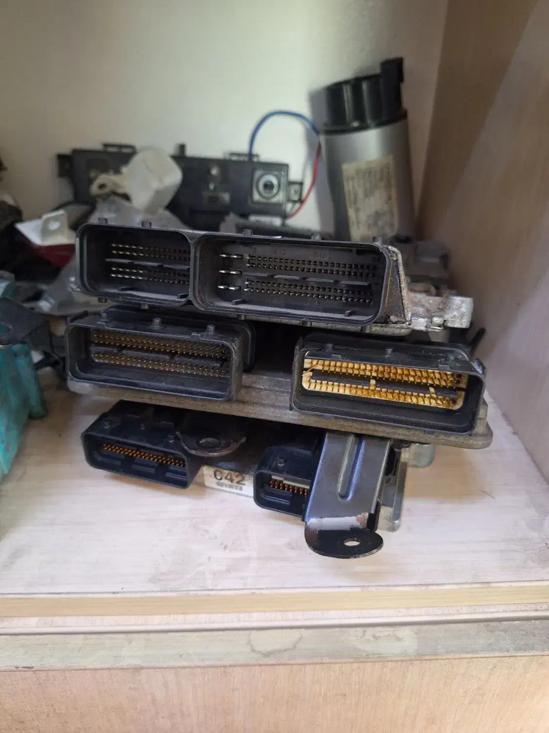 ایسیو آزرا جنسیس|خدمات موتور و ماشین|تهران, فردوس|دیوار