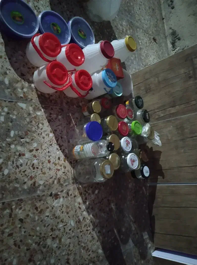 بطری شیشه ای و پلاستیک|ظروف نگهدارنده، پلاستیکی، یک‌بارمصرف|بندر ماهشهر, |دیوار