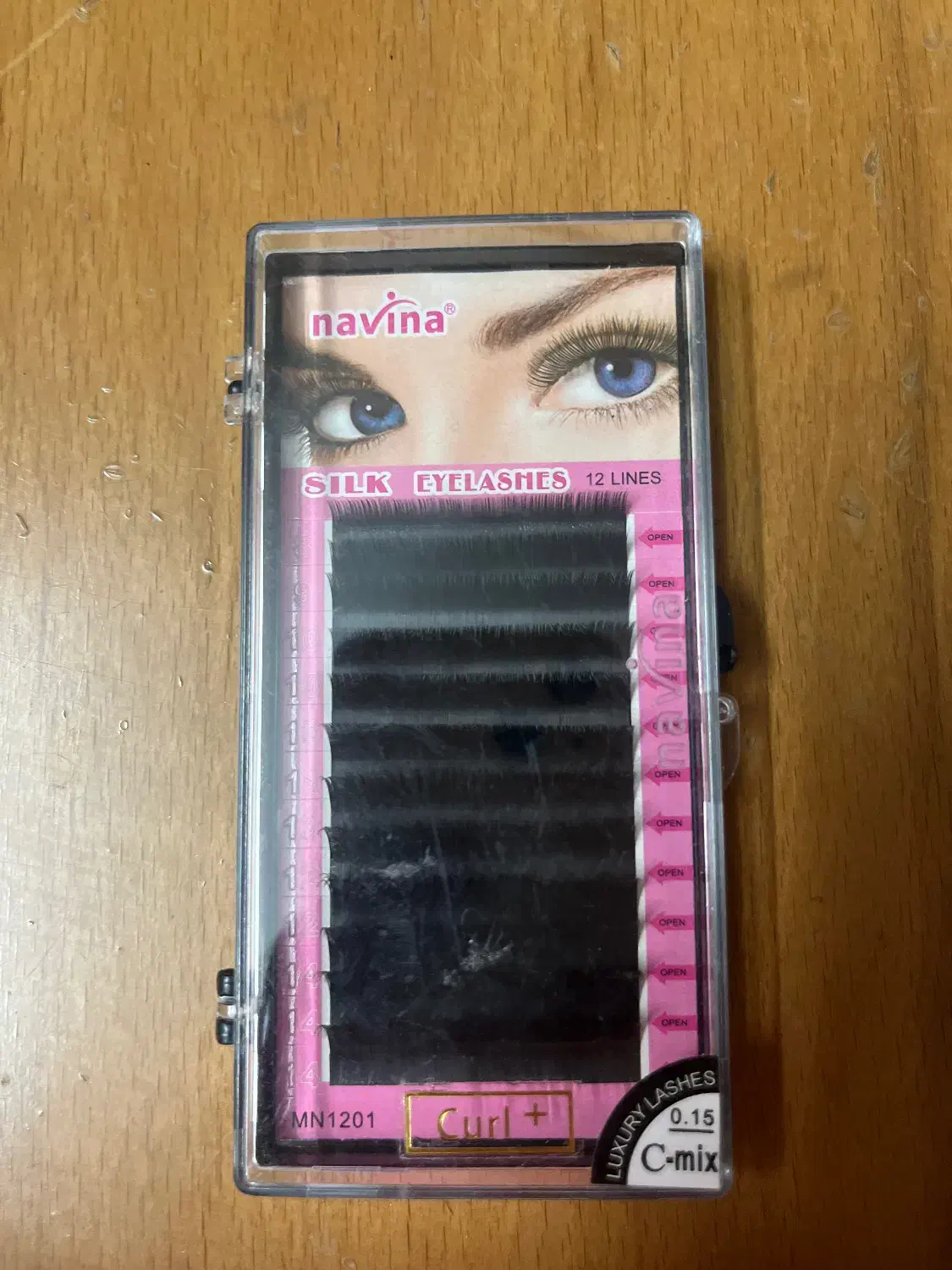 مژه مصنوعی ناوینا|آرایشی، بهداشتی، درمانی|شهرضا, |دیوار