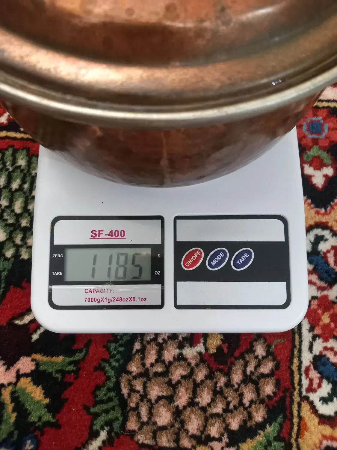 قابلمه مسی|ظروف پخت‌وپز|تهران, آبشار تهران (دریاچه)|دیوار