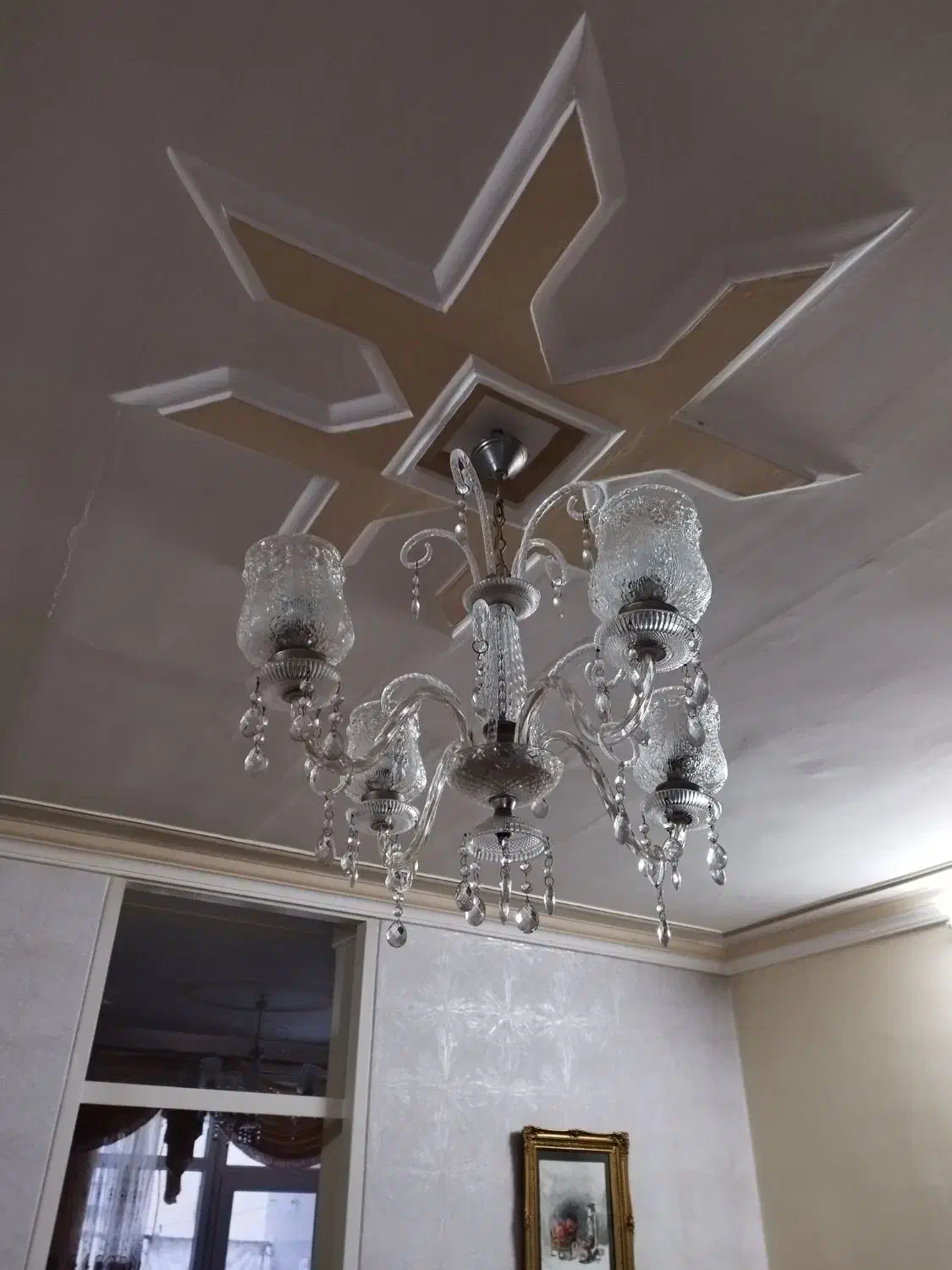 لوستر|لوستر و چراغ آویز|همدان, |دیوار