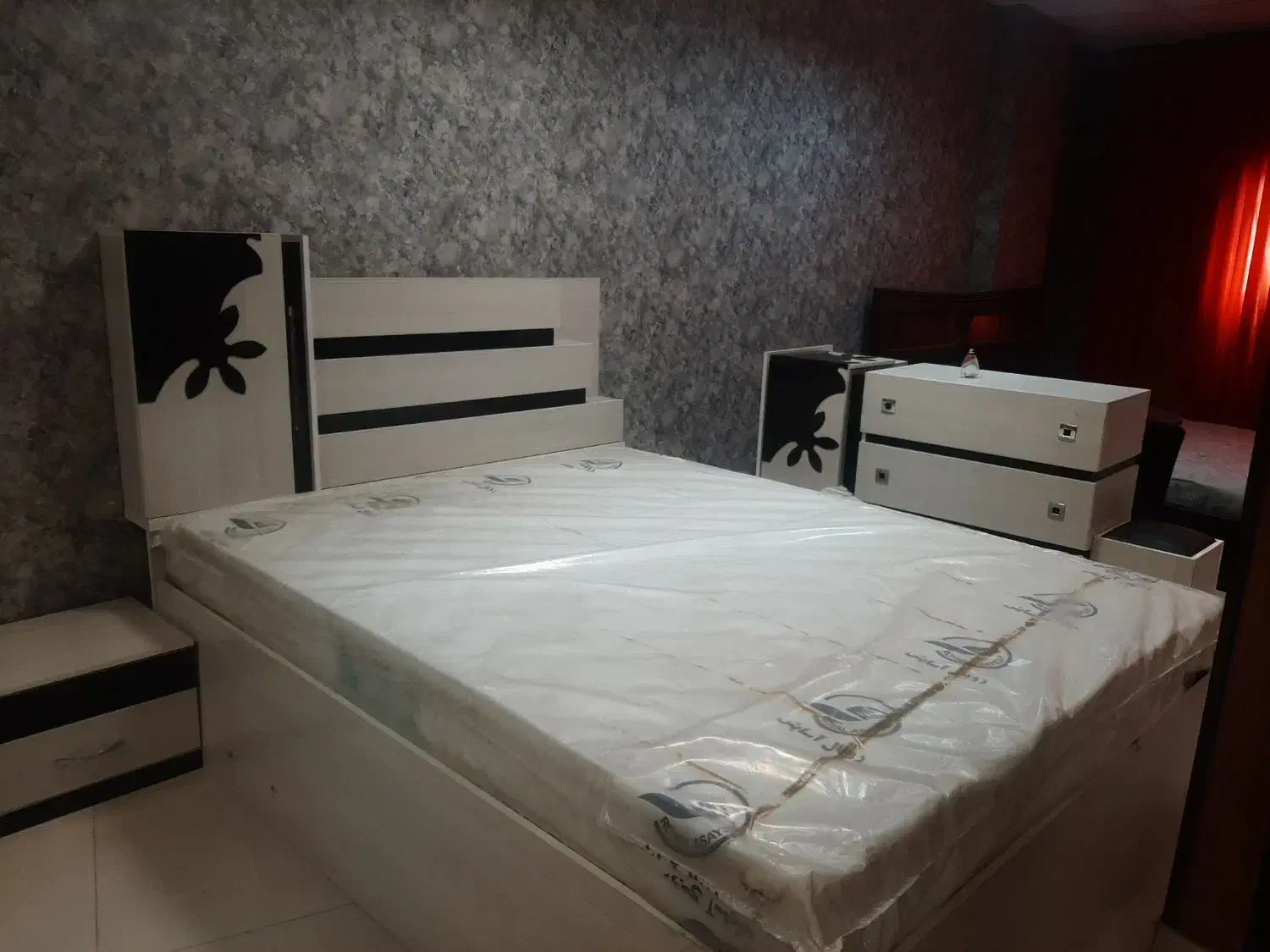 سرویس خواب|تخت و سرویس خواب|بیرجند, |دیوار