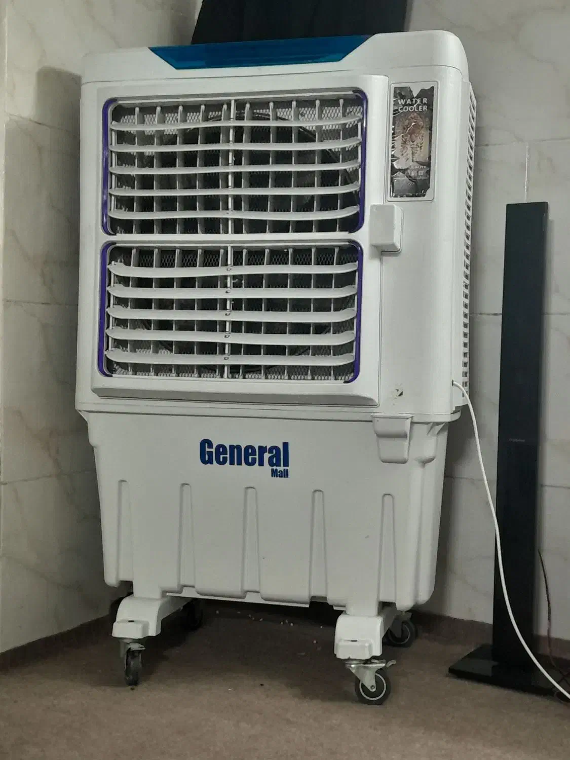 کولر پرتابل ۳۶۰۰۰ قوی و زیبا|کولر گازی و فن‌کوئل|مشهد, فاطمیه|دیوار
