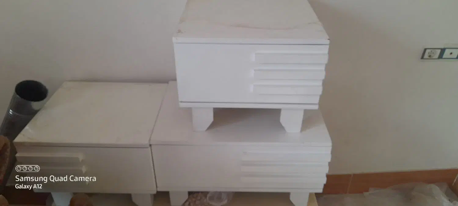 سه تا پاتختی سالم|تخت و سرویس خواب|گلوگاه, |دیوار